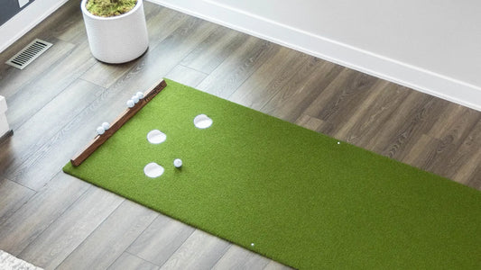 Tour-Quality Indoor/Outdoor Golf Putting Green